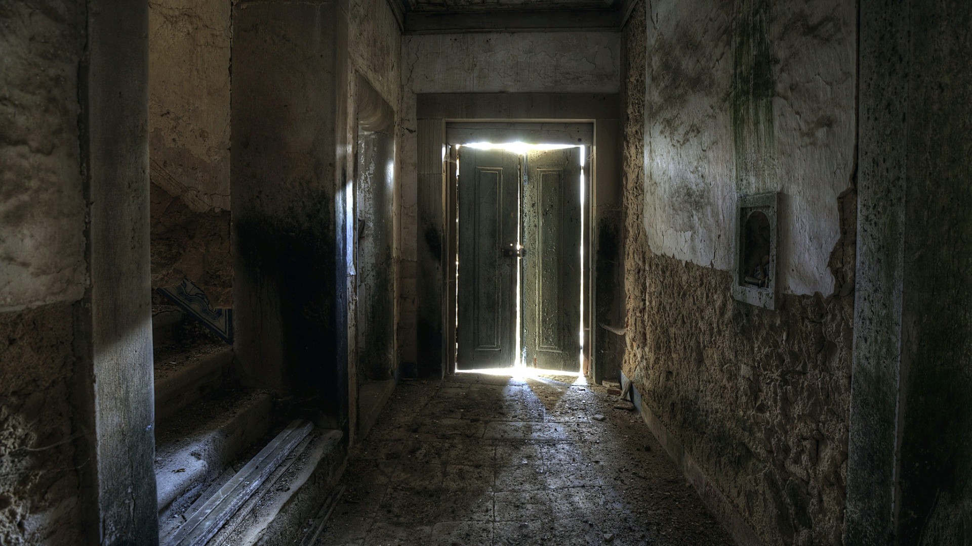 picture: trappa, dörr, bakgrund (image)